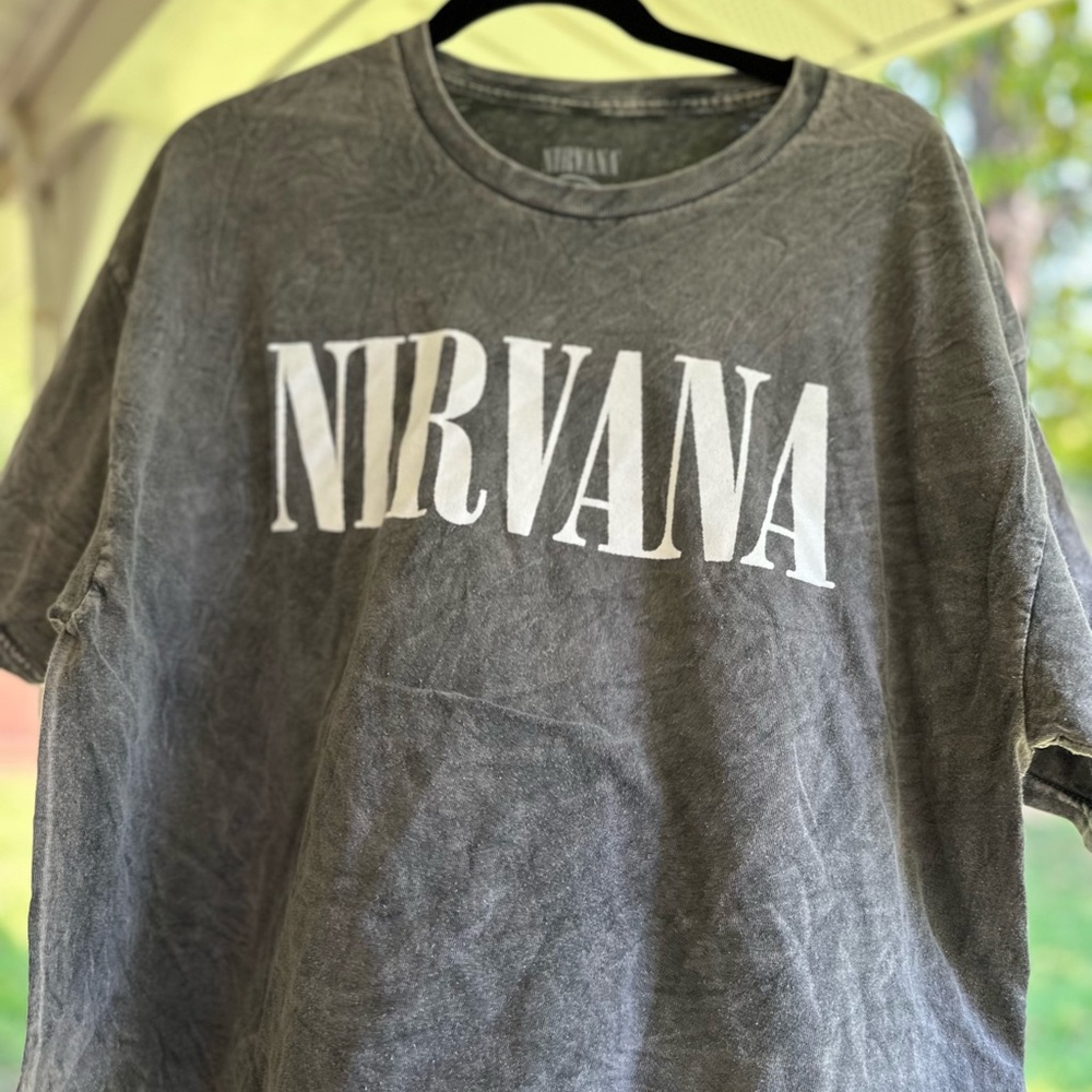 NIRVANA Cropped Graphic Tee